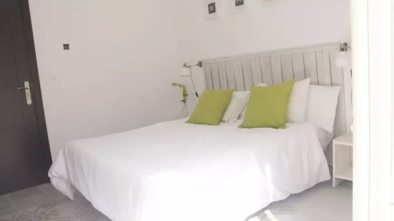 La Siesta Malaga | Andalucia - Malaga İli - Malaga - Malaga Tarihi Merkezi - Centro