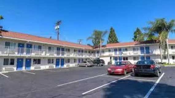 Motel 6 Los Angeles - Long Beach | Kaliforniya - Los Angeles County - Long Beach