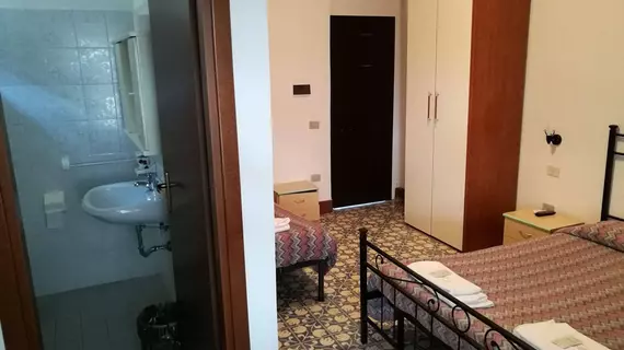 Hotel Paradiso | Lazio - Viterbo (vilayet) - Tarquinia