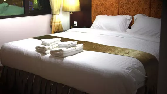 The Privi Hotel | Chonburi (vilayet) - Pattaya (ve civarı) - Pattaya - Pattaya Körfezi