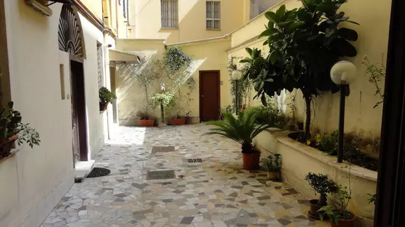 Città Eterna Bed & Breakfast | Lazio - Roma (ve civarı) - Roma Kent Merkezi - Esquilino