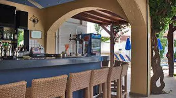 Apollon Hotel Apartments | Girit Adası - Rethimnon (bölge) - Rethimnon