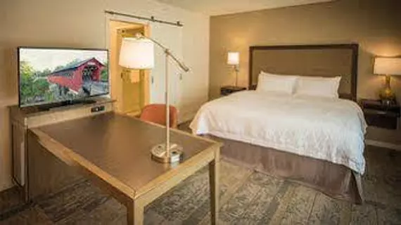 Hampton Inn and Suites Manchester | Vermont - Bennington (ve civarı) - Manchester