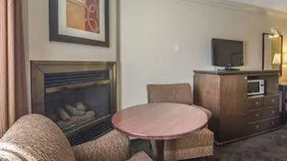 QUALITY INN & SUITES | Alberta - High Level