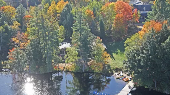 Walker Lake Resort | Ontario - Muskoka - Huntsville (ve civarı) - Lake of Bays