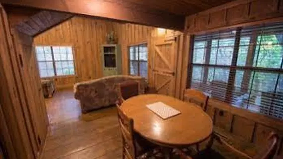 The Cabins at Green Mountain | Missouri - Branson (ve civarı) - Branson