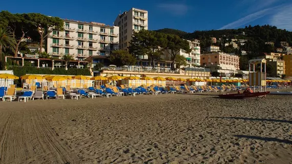 Diana Grand Hotel | Liguria - Savona (il) - Alassio