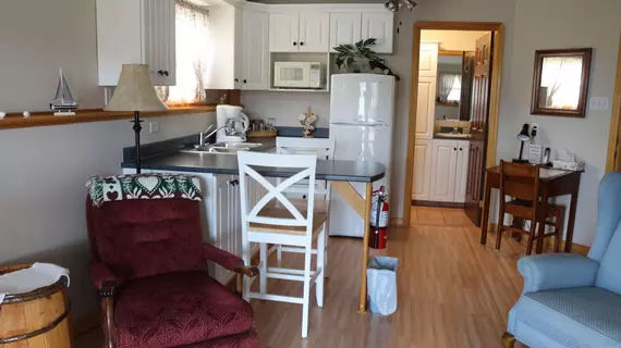 Sal's Bed and Breakfast by the Sea | Nova Scotia - Halifax (ve civarı) - Herring Cove