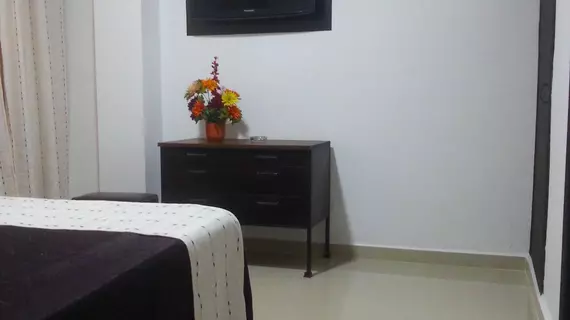 Hotel Colonial Plaza | Santander - Bucaramanga (ve civarı) - Bucaramanga