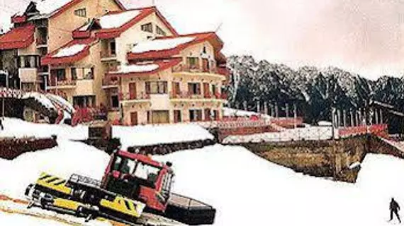 Cliff Top Club Resort | Uttarkand - Joshimath