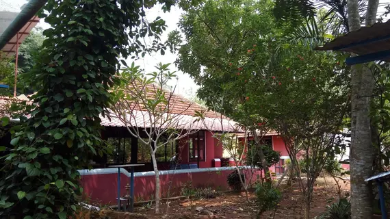 ELDC Dreamcatcher House | Kerala - Thiruvananthapuram Bölgesi - Chirayinkil