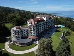 Hôtel Royal | Auvergne-Rhone-Alpes - Haute-Savoie (bölge) - Thonon-les-Bains (ve civarı) - Evian-les-Bains