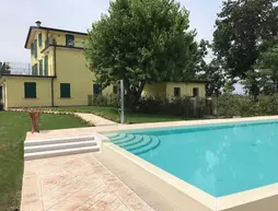 Albergo Quattro Pini | Lombardy - Brescia (il) - Pozzolengo