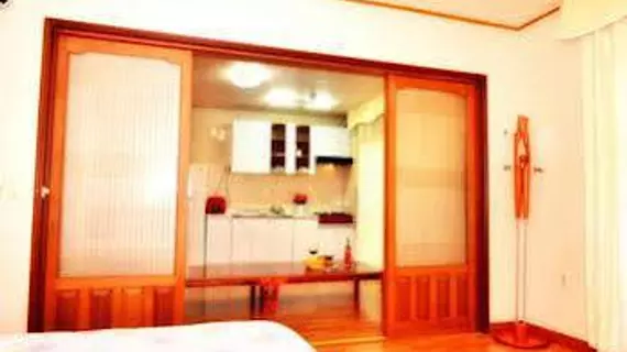 Living Stone Pension | Jeju Adası - Seogwipo - Seogwipo Şehri