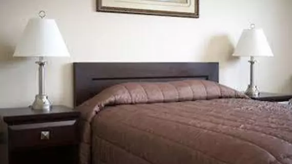 Econo Lodge Inn & Suites Innisfail | Alberta - Red Deer (ve civarı) - Innisfail