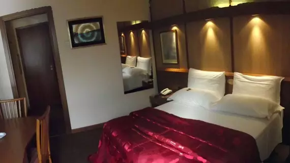 Hotel Motel Ovest | Lombardy - Milano (ve civarı) - Vittuone