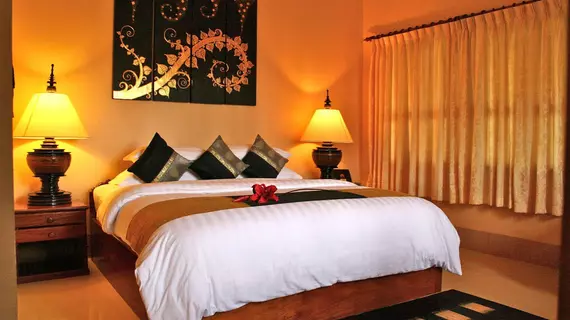 Shining Angkor Boutique Hotel | Siem Reap (ili) - Siem Reap