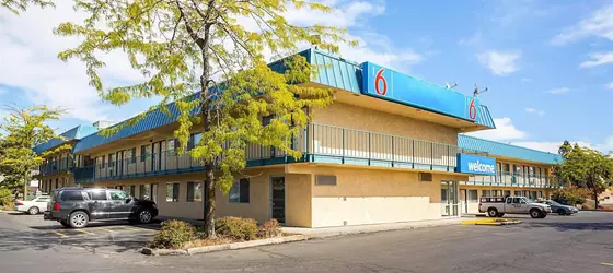 Motel 6 Moscow ID | Idaho - Lewiston (ve civarı) - Moskova