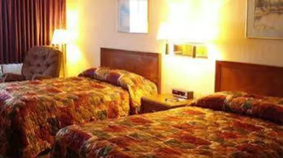 Marysville Surf Motel | Kansas - Marysville