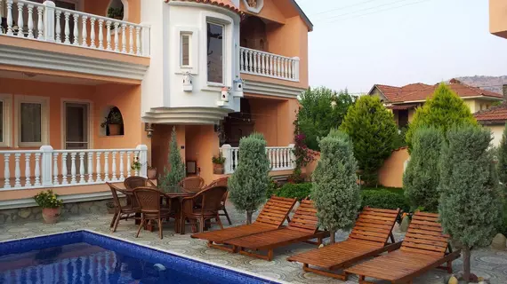 Dalyan Palace - Ortaca | Muğla - Ortaca - Dalyan - Dalyan Kent Merkezi