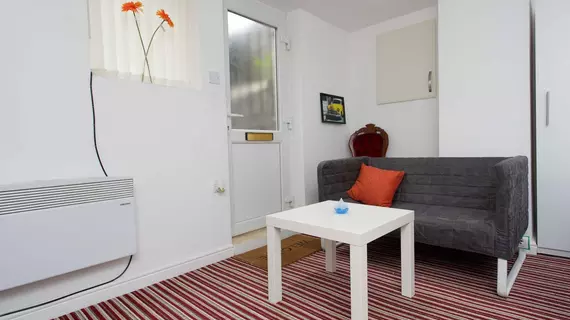 Basement Apartments | Batı Yorkshire (kontluk) - Leeds