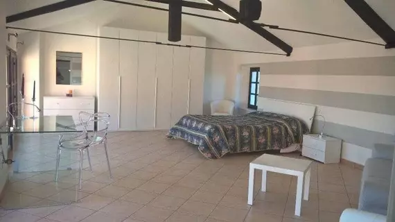 Agriturismo Ai Ciuvin | Piedmont - Cuneo (il) - Castiglione Tinella