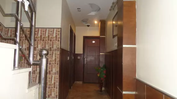 Hotel Guruvas Inn | Batı Delhi - Ulusal Eyalet Başkenti Delhi - Delhi (ve civarı) - Yeni Delhi - Paharganj