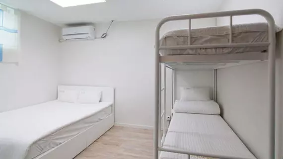 Star Hostel Dongdaemun Suite | Gyeonggi - Seul (ve civarı) - Jongno - Daehangno