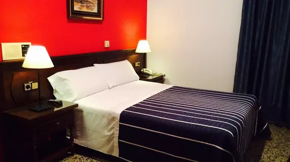 Hostal Sonsoles | Madrid Özerk Topluluğu - Madrid (ve civarı) - Chueca