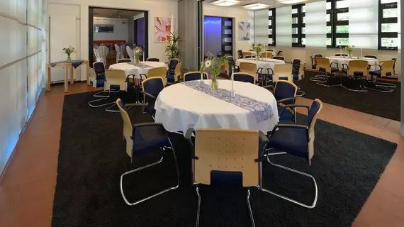 Commundo Tagungshotel Bad Honnef | Kuzey Ren-Westfalia - Bonn (ve civarı) - Bad Honnef