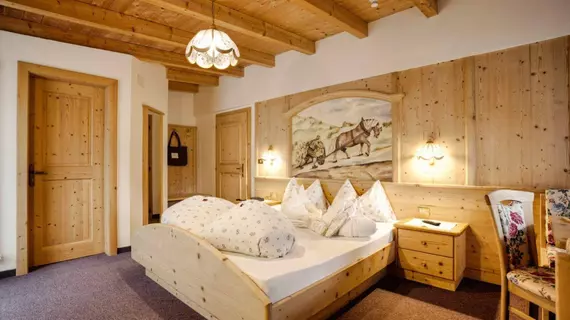 Hotel Jägerheim | Trentino-Alto Adige - Güney Tirol (il) - Selva di Val Gardena