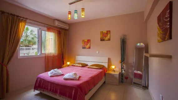 Olimpus Suites | Larnaka Bölgesi - Ayia Napa