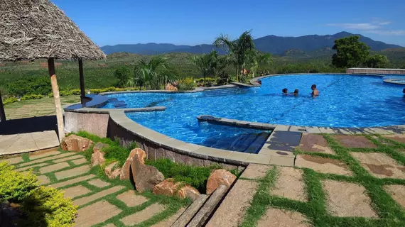 Kadambavanam Ethnic Village Resort | Tamil Nadu - Nattam