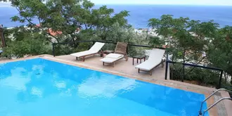 Pyrgos Exclusive Boutique Villas