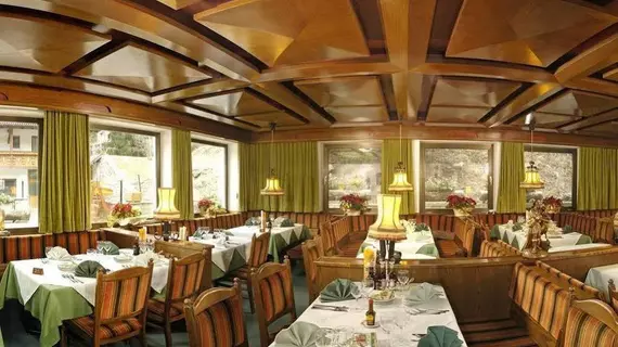 Hotel Pontives | Trentino-Alto Adige - Güney Tirol (il) - Ortisei