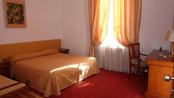 Hotel Ariston Montecarlo | Liguria - Imperia (il) - Sanremo