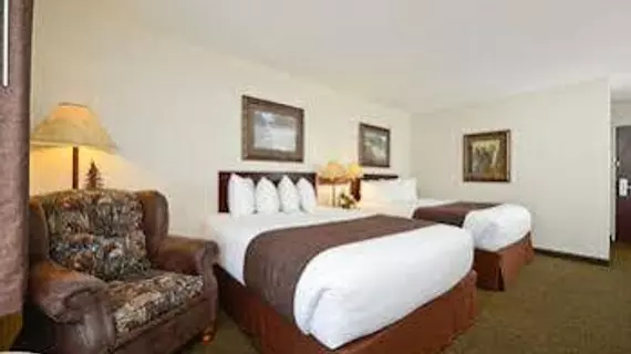 Clubhouse Inn | Montana - West Yellowstone - West Yellowstone