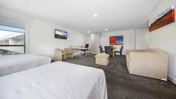 Belconnen Way Hotel/Motel and Serviced Apartments | Avustralya Başkent Bölgesi - Tuggeranong - Kanberra (ve civarı) - Hawker