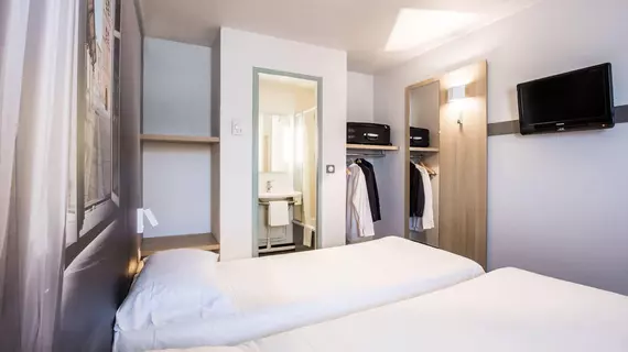 B&B Hôtel LYON St Bonnet Mi-Plaine | Auvergne-Rhone-Alpes - Rhone (bölge) - Lyon (ve çevresi) - Saint-Bonnet-de-Mure