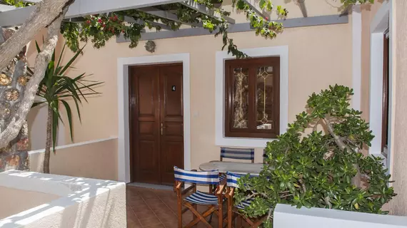 Polydefkis Apartments | Ege Adaları - Santorini