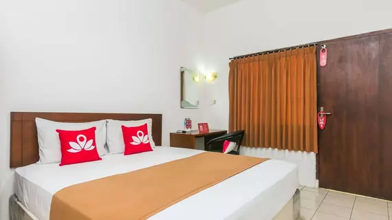 ZEN Rooms Pekerisan | Bali - Denpasar