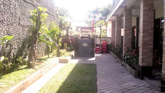 GM Bali Guesthouse | Bali - Badung - Günbatımı Yolu