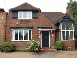 Debden Guest House | Londra (ve civarı) - Hillingdon - Harefield