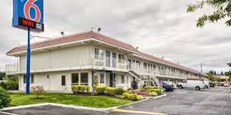 Motel 6 Everett South