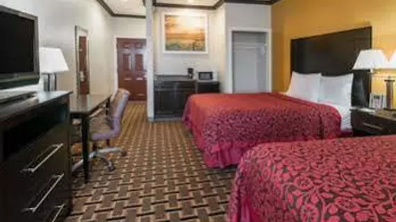 DAYS INN AND SUITES FT. WORTH DFW AIRPORT SOUTH | Teksas - Fort Worth (ve civarı) - Fort Worth