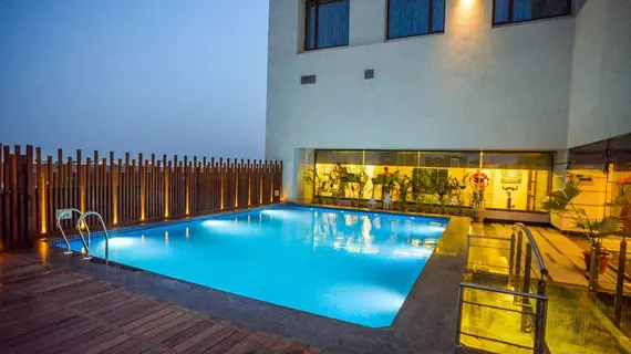 EFCEE Sarovar Portico Bhavnagar | Gujarat - Bhavnagar