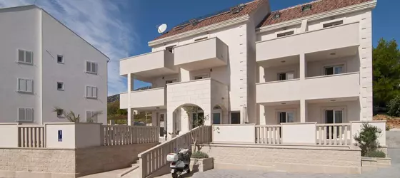 Villa Juraj | Split-Dalmaçya - Bol