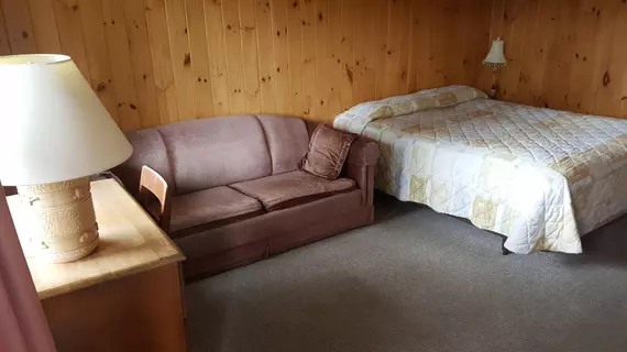 Motel Le Fleuron | Quebec - Les Laurentides Regional County Belediyesi - Tremblant Dağı (ve civarı) - Saint Donat