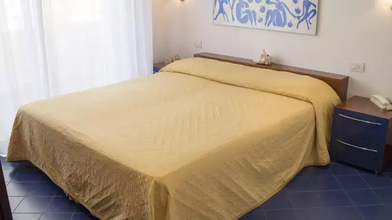 Hotel Atlas | Marche - Pesaro and Urbino (vilayet) - Gabicce Mare