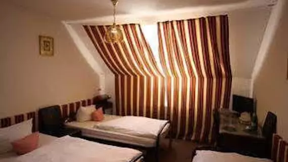 Hotel Attaché | Hessen - Ruesselsheim - Raunheim